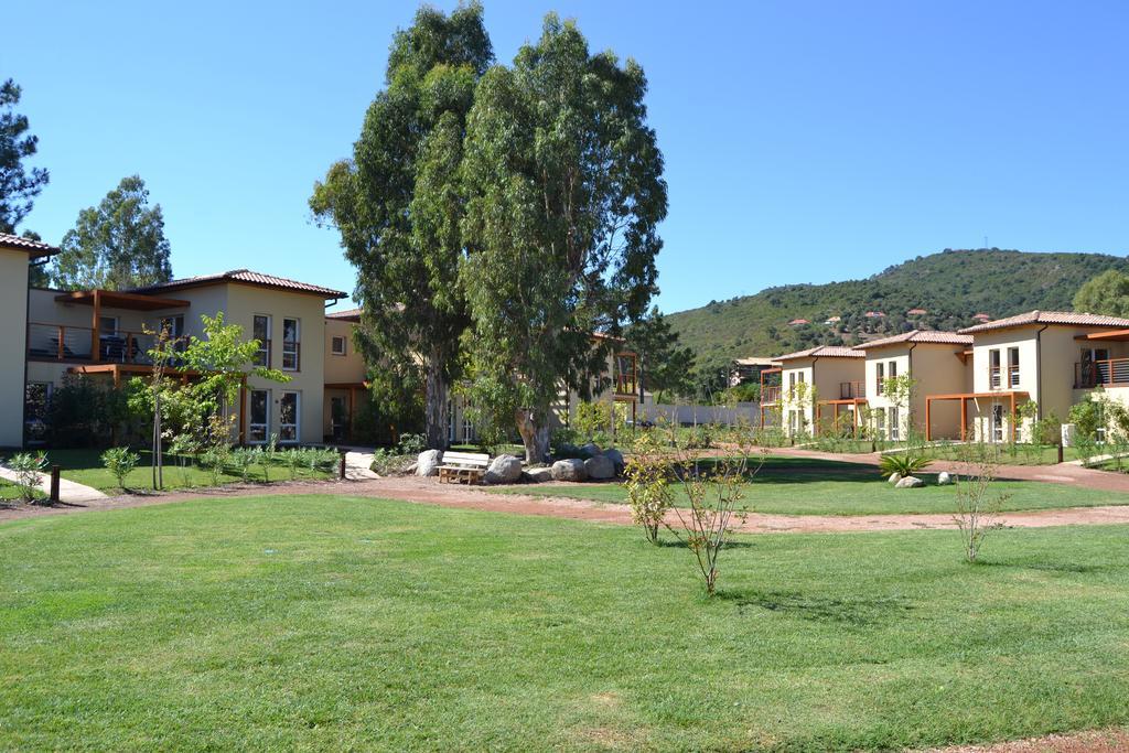 Marina Di Favona Hotel Favone Exterior photo